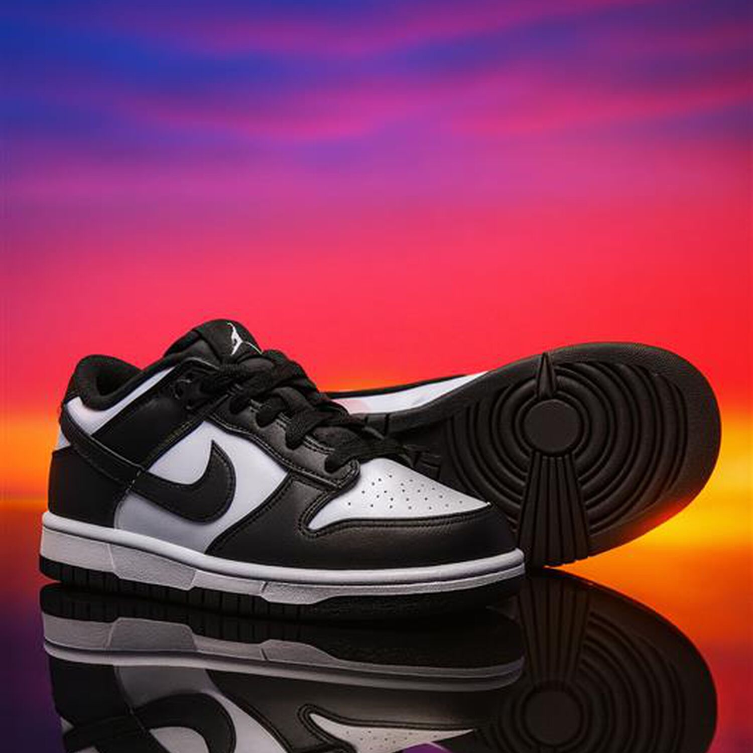 White & Black Retro Dunk Low Trainers, 1, hi-res image number null