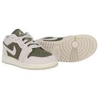 Green & White Air Jordan 1 Low Trainers, 1, hi-res