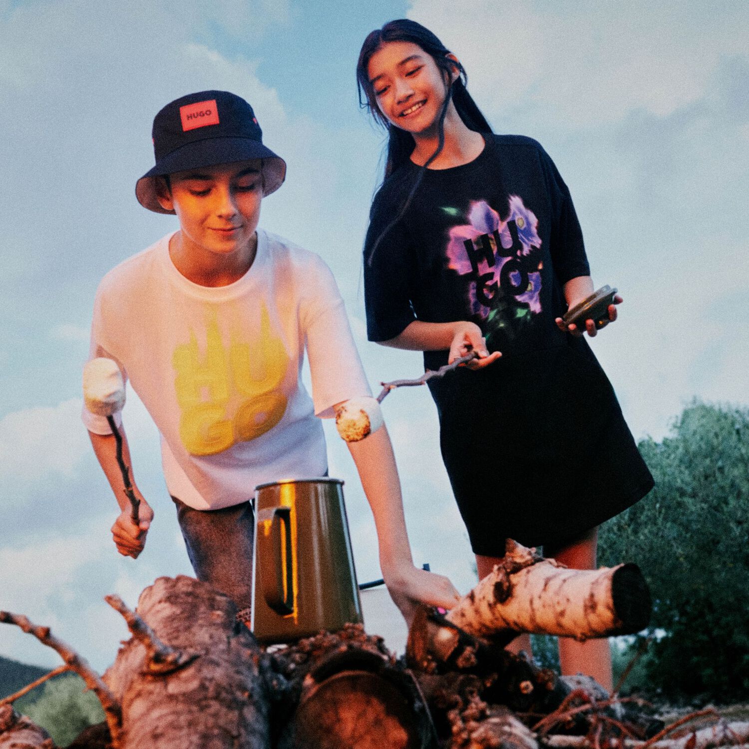 Boys White Logo T-Shirt, 2, hi-res image number null