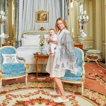 Blue Chateau Swaddle Carré Blanket