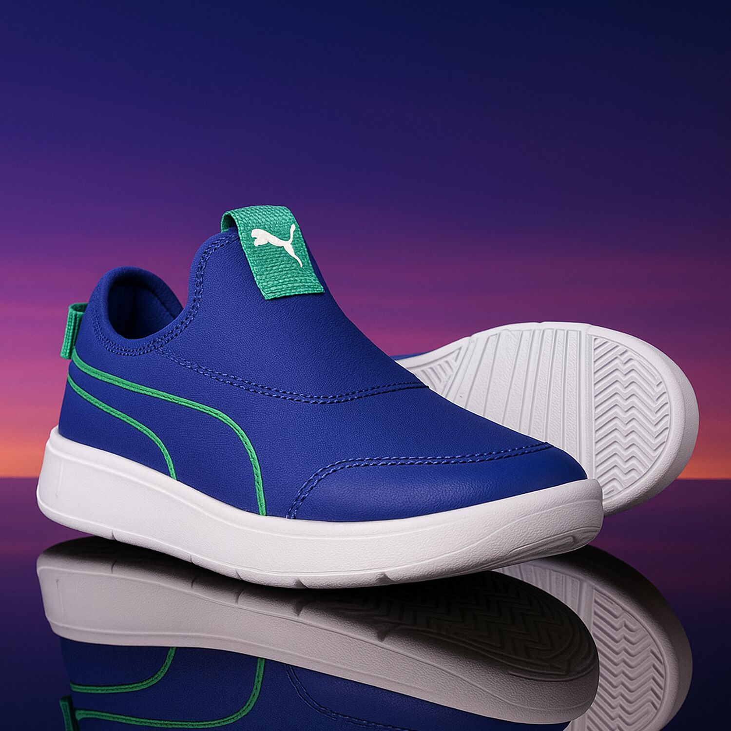 Boys Blue Courtflex v3 Slip On Trainers, 1, hi-res
