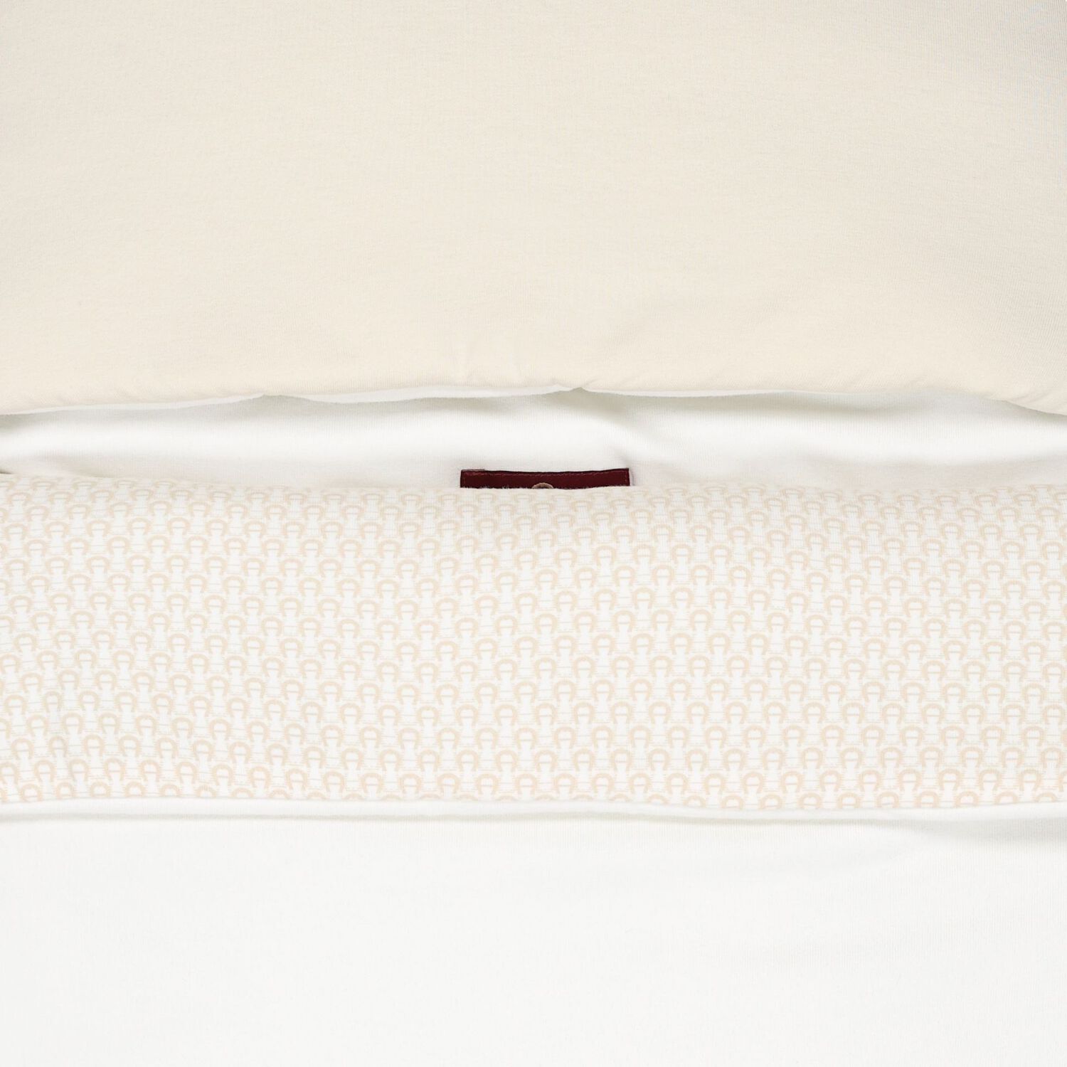 Ivory & Beige Teddy Bear Logo Baby Nest, 1, hi-res