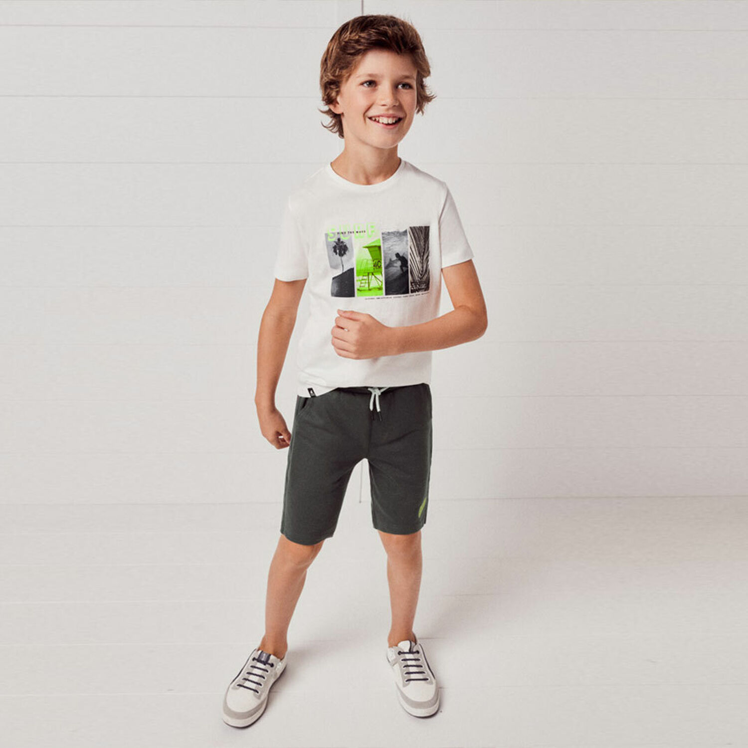 Boys White & Grey Graphic Shorts Set, 1, hi-res