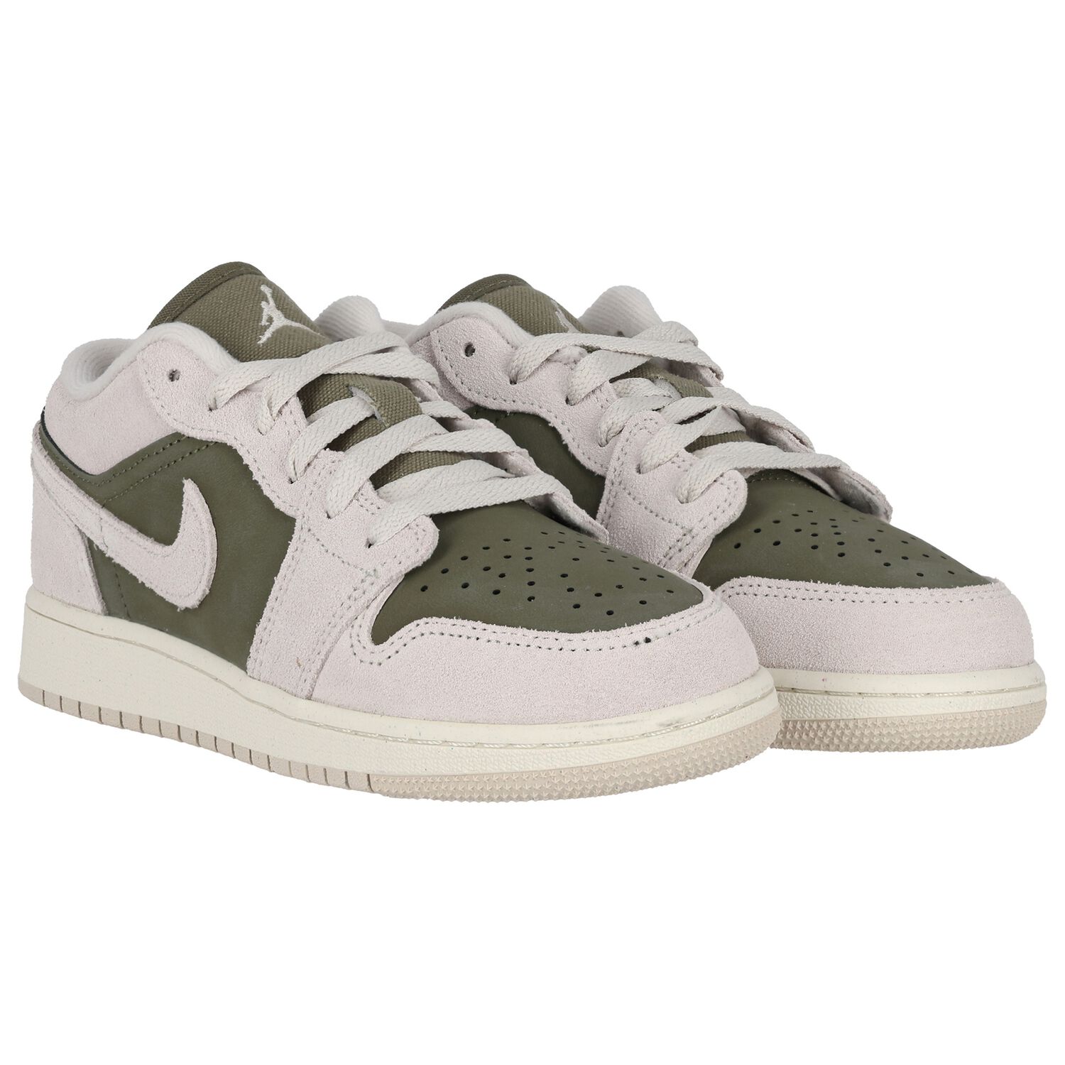 Green & White Air Jordan 1 Low Trainers, 1, hi-res