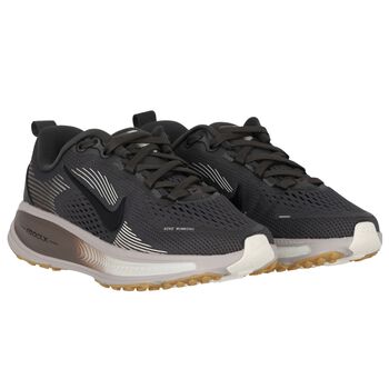 Grey Logo Vomero 18 Trainers