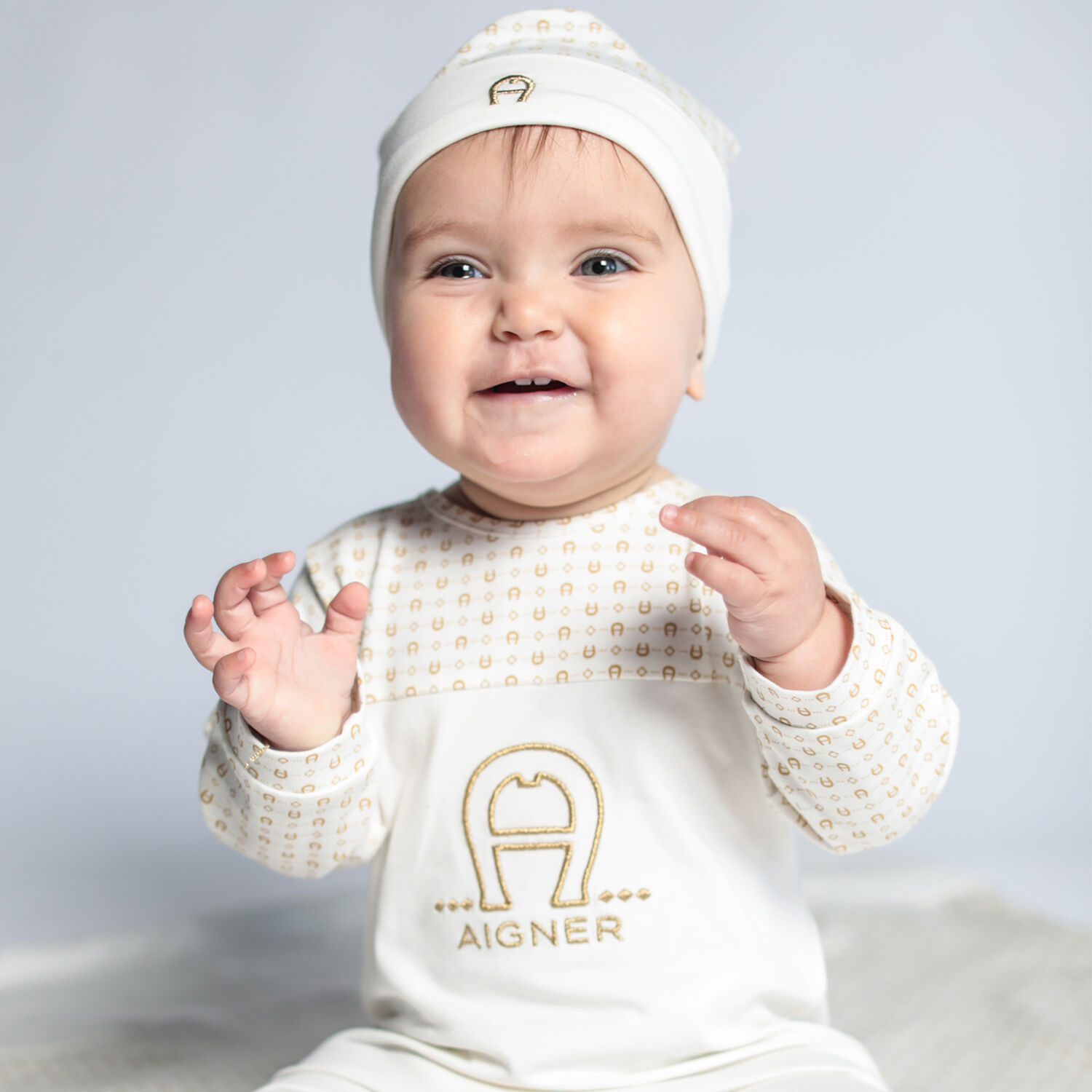 Ivory & Gold Logo Babygrow Gift Set, 1, hi-res
