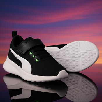 Boys Black Flyer Runner Trainers