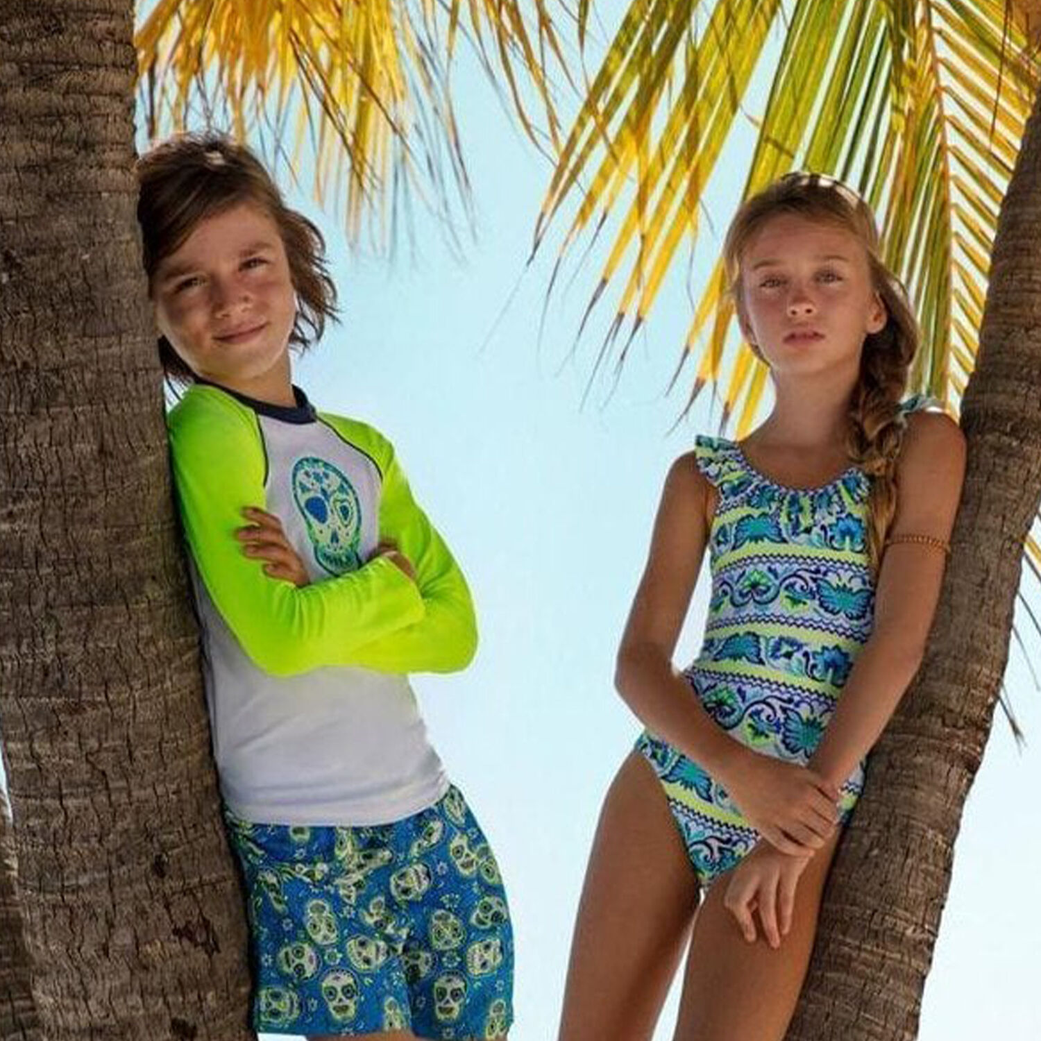 Boys White Skulls Long Sleeve Rash Vest UPF 50+, 1, hi-res