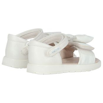 Younger Girls White Bow Sandals