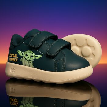 Boys Green Advantage Mandalorian Starwars Trainers