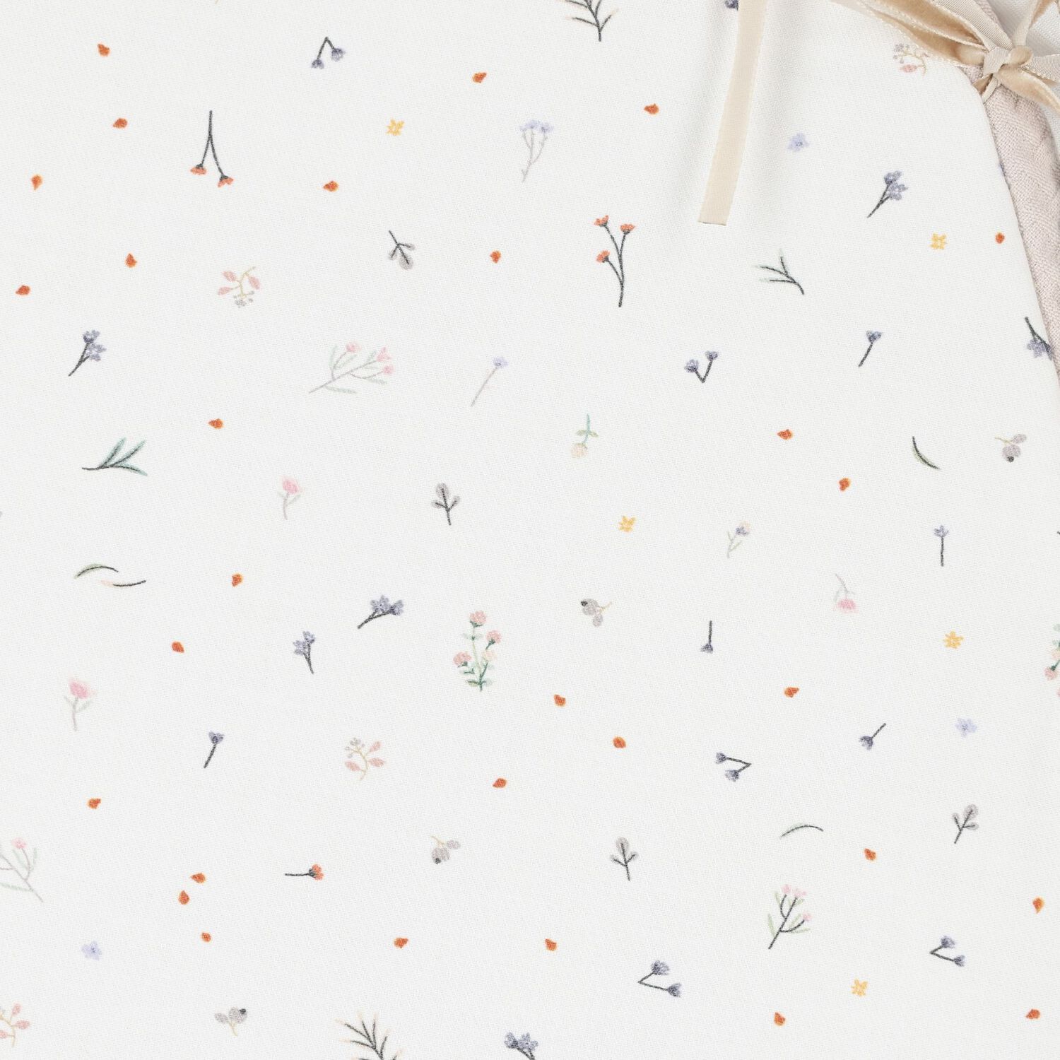 Ivory & Beige Hooded Reversible Baby Nest, 1, hi-res