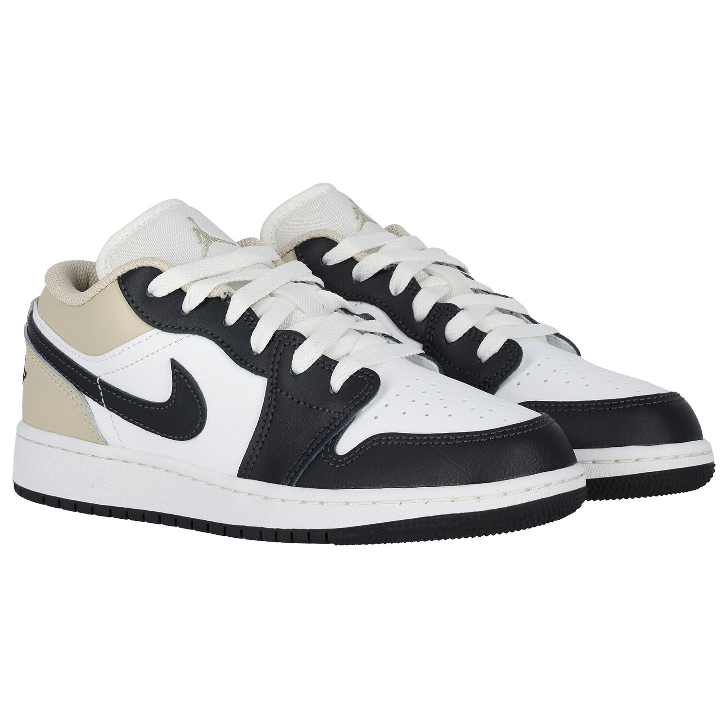 Black, White & Ivory Air Jordan 1 Low Trainers, 4, hi-res