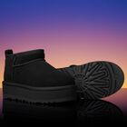 Girls Black Classic Ultra Mini Platform Suede Boots, 1, hi-res