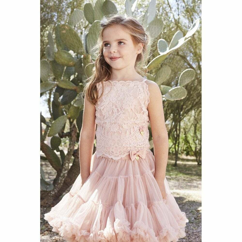 Little girl deals lace top