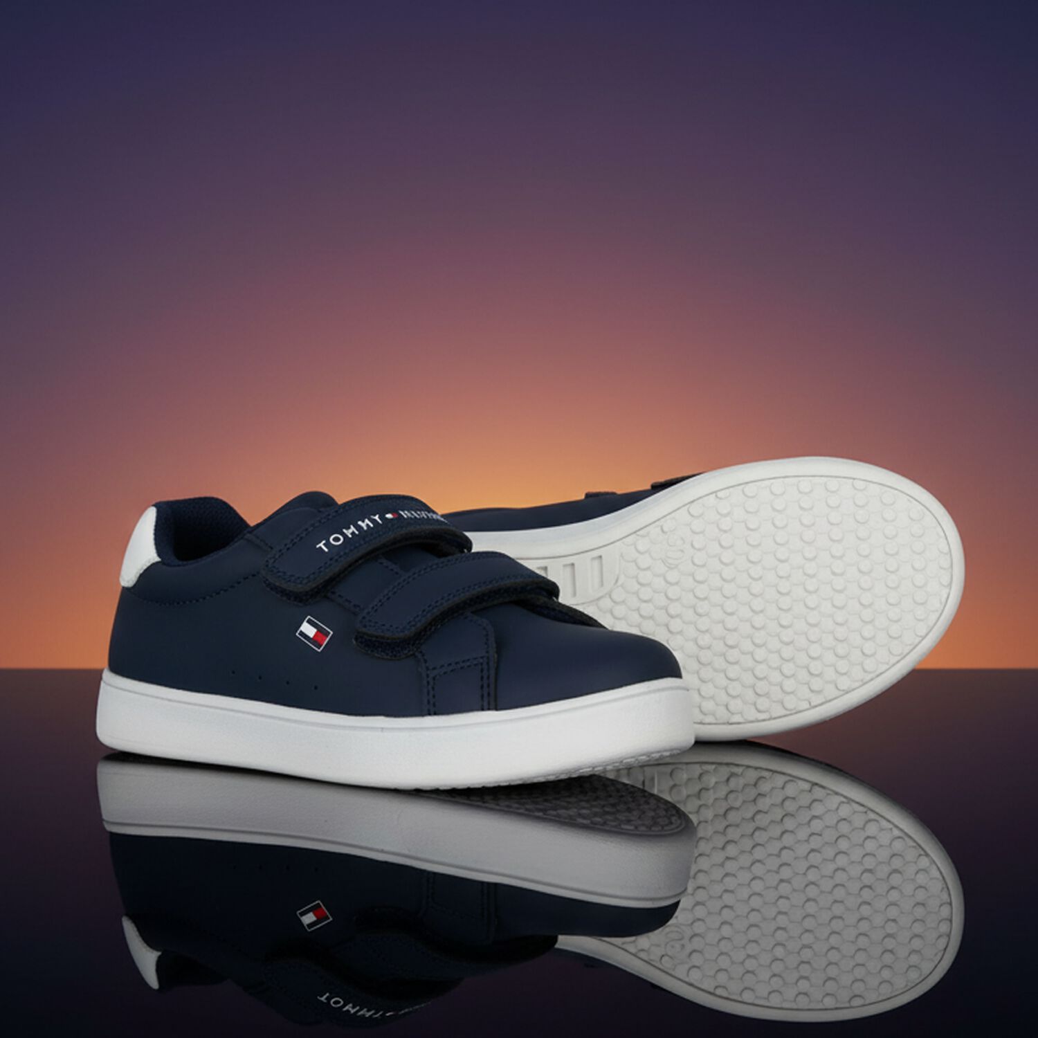 Boys Navy Blue Logo Trainers, 1, hi-res
