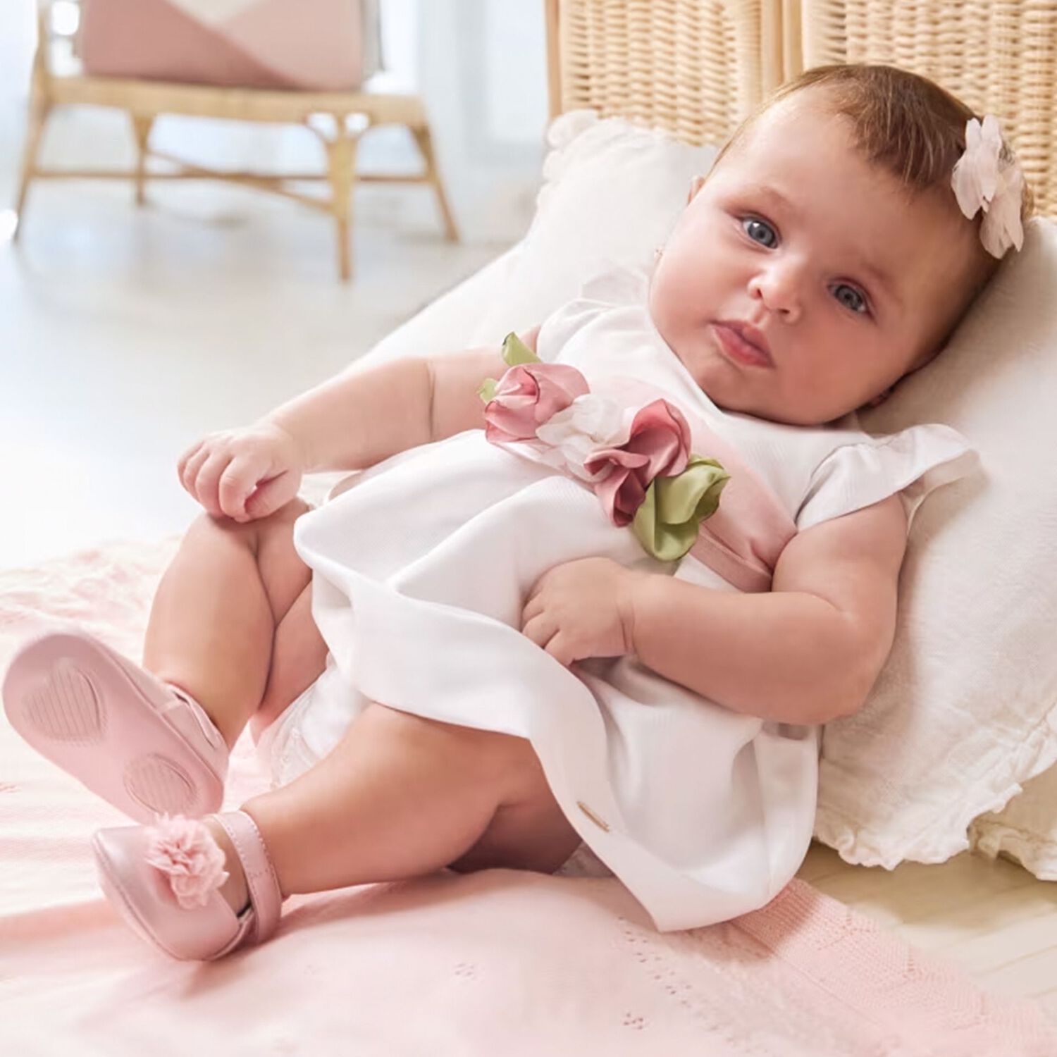 Baby Girls Ivory Flower Satin Dress Set, 1, hi-res