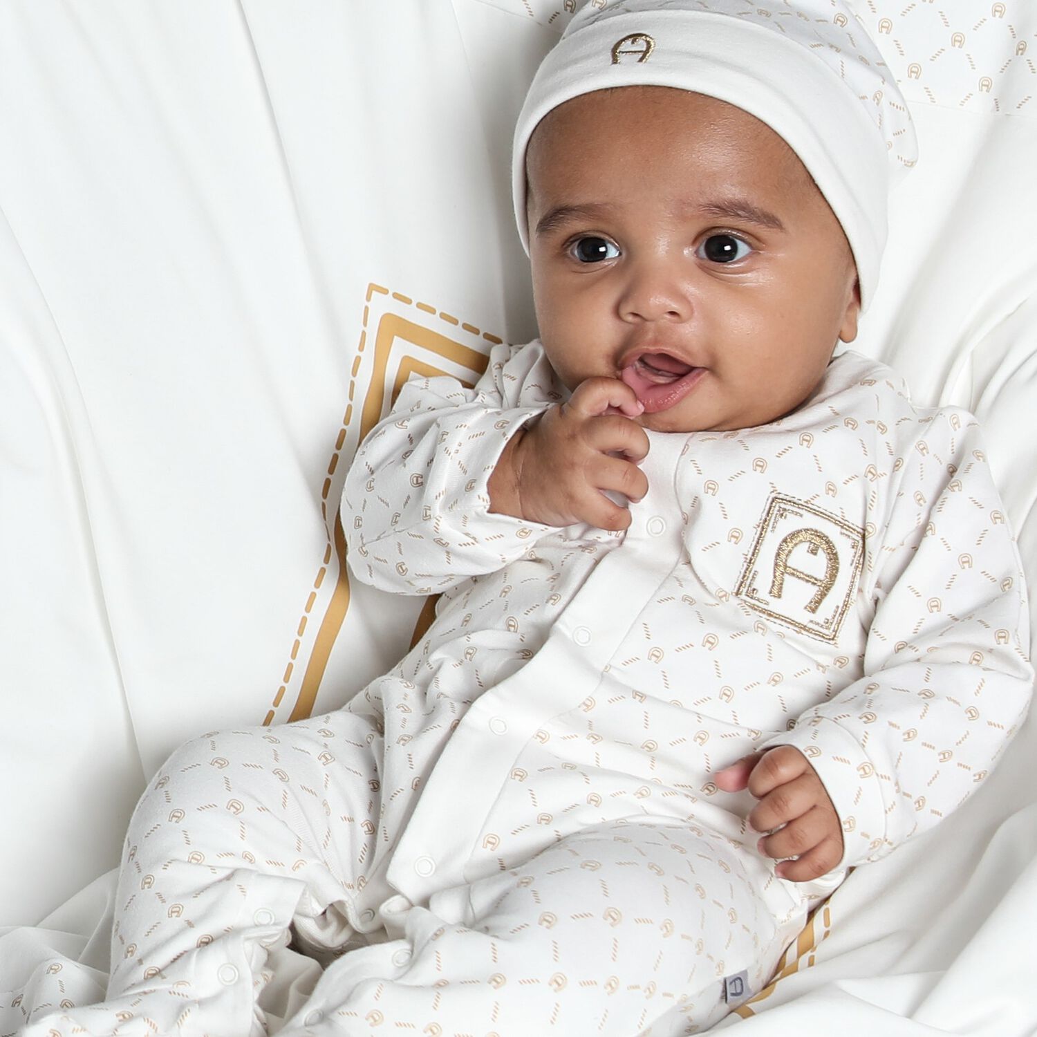 Ivory Logo Babygrow, 1, hi-res