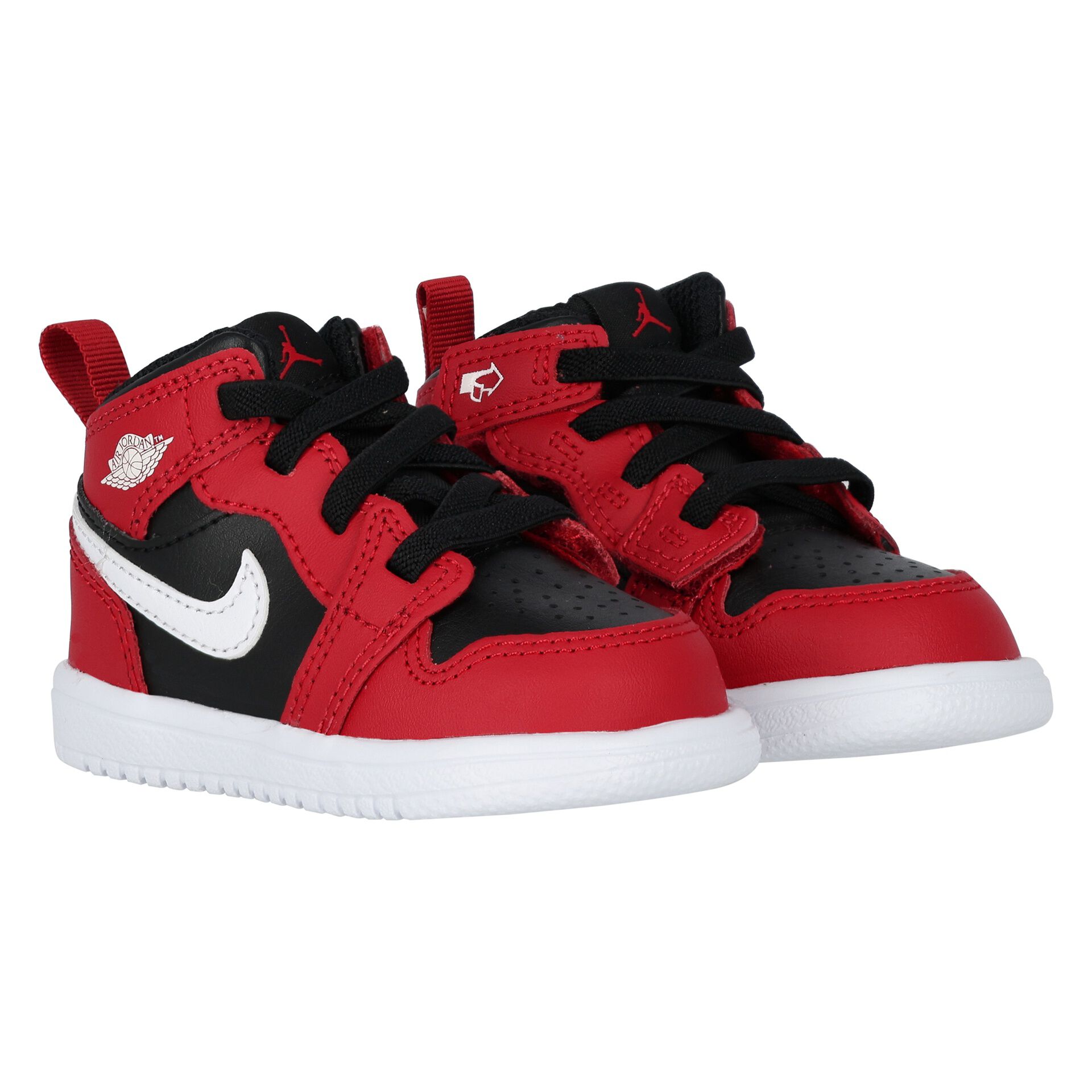 Red nike boys trainers on sale