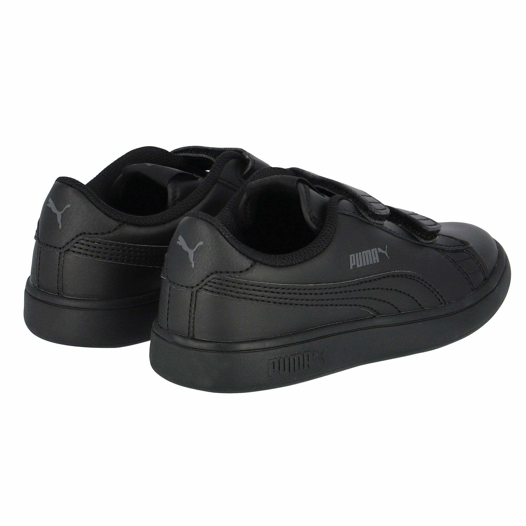 Smash v2 leather hotsell trainers